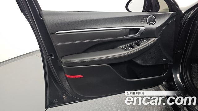 Hyundai Sonata 2022 — photo 14