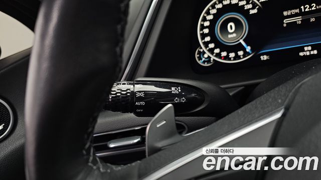 Hyundai Sonata 2022 — photo 30