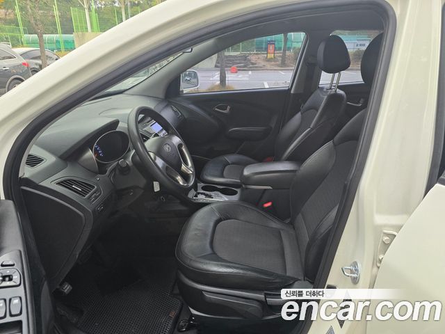 Hyundai Tucson 2010 — photo 7