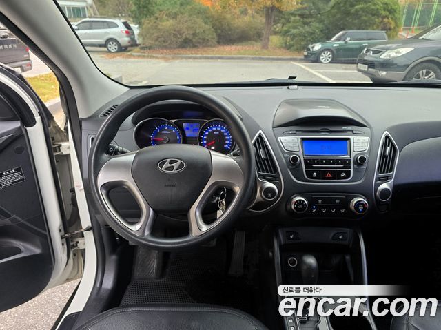 Hyundai Tucson 2010 — photo 12
