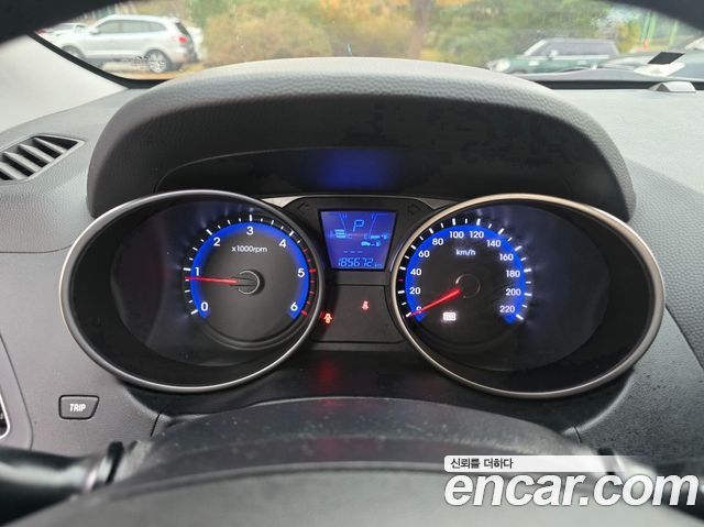 Hyundai Tucson 2010 — photo 14