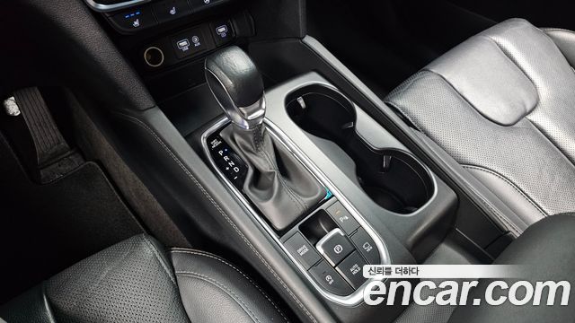 Hyundai Santafe 2020 — photo 12