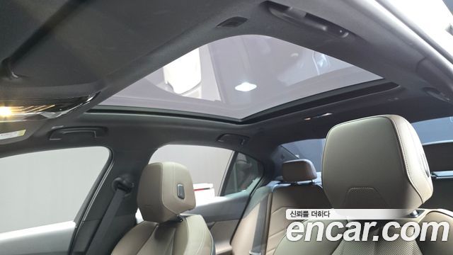 BMW 5-Series 2024 — photo 22