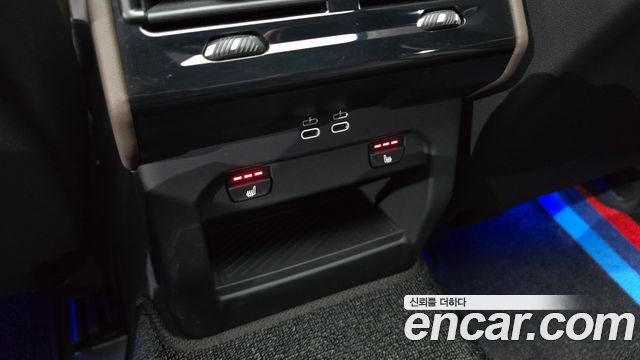 BMW 5-Series 2024 — photo 24