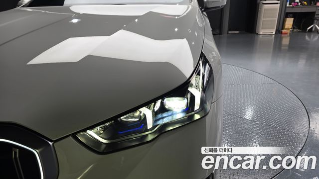 BMW 5-Series 2024 — photo 8
