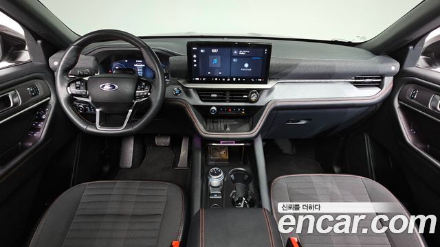 Ford Explorer 2025 — photo 10