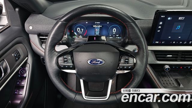Ford Explorer 2025 — photo 19