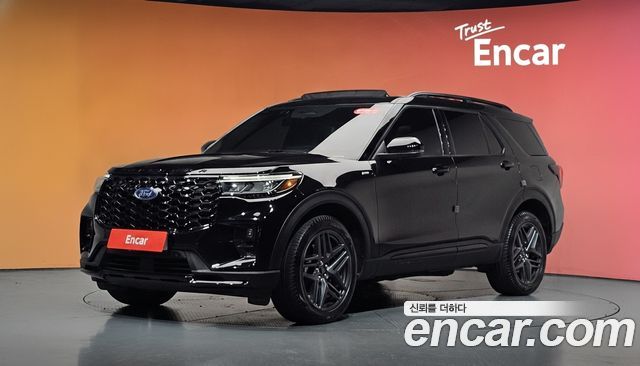 Ford Explorer 2025 — photo 1