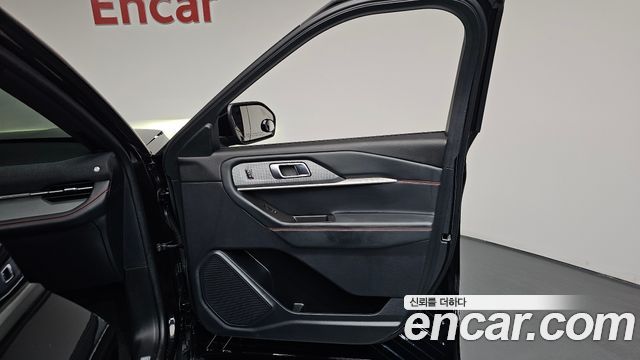 Ford Explorer 2025 — photo 14