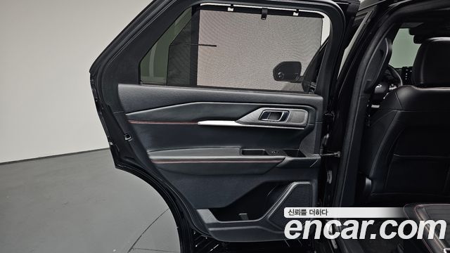 Ford Explorer 2025 — photo 15