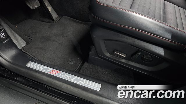 Ford Explorer 2025 — photo 35