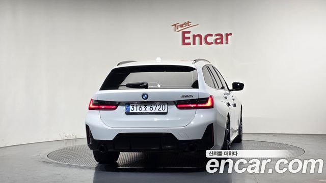 BMW 3-Series 2024 — photo 4