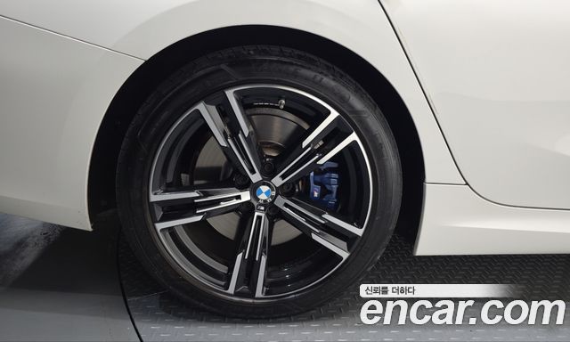 BMW 3-Series 2024 — photo 5