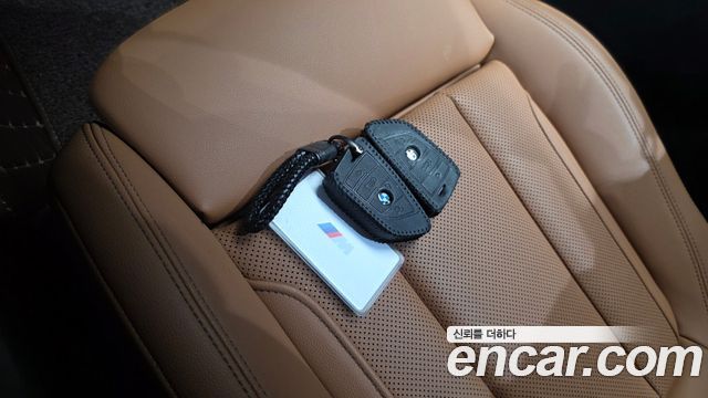 BMW 3-Series 2024 — photo 22