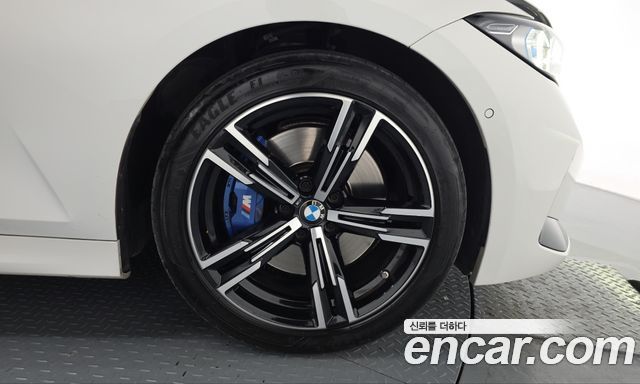 BMW 3-Series 2024 — photo 7