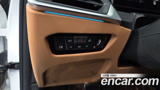 BMW 3-Series 2024 — photo 27