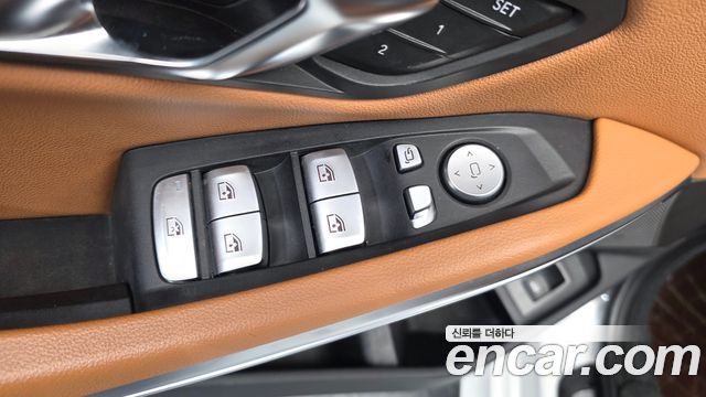 BMW 3-Series 2024 — photo 29