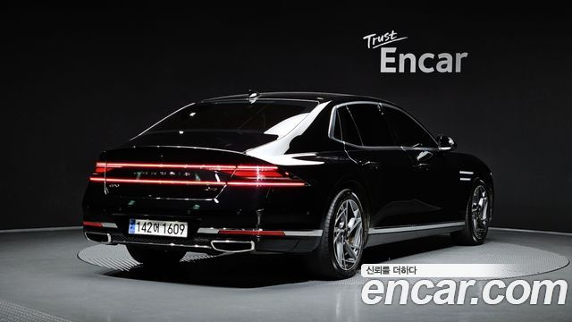 Genesis G90 2023 — photo 2