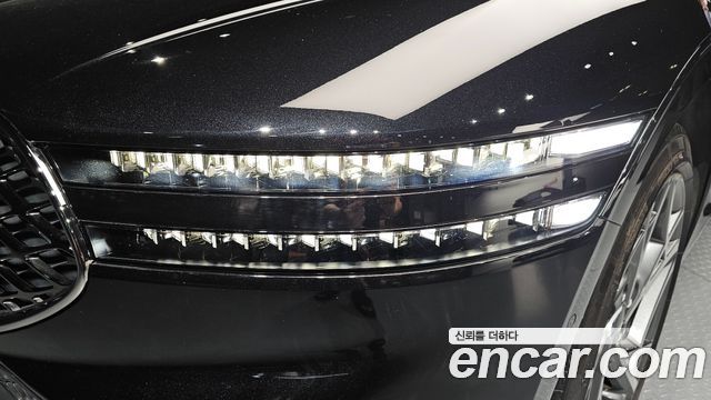 Genesis G90 2023 — photo 8