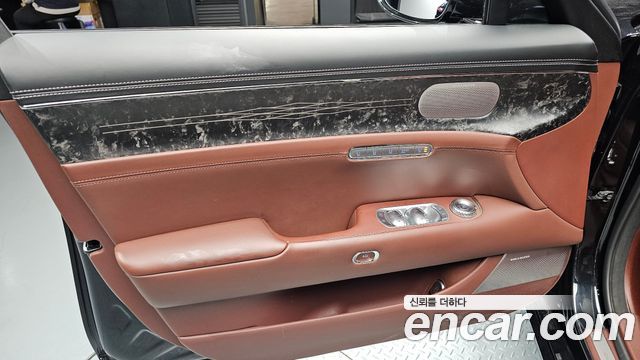 Genesis G90 2023 — photo 14