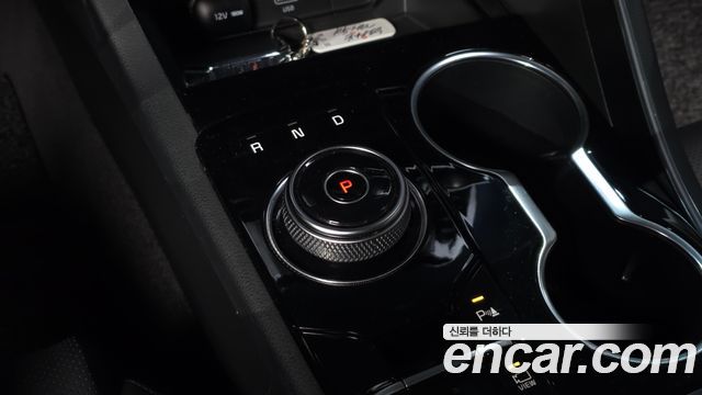 Kia K5 2023 — photo 12