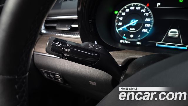 Kia K5 2023 — photo 23