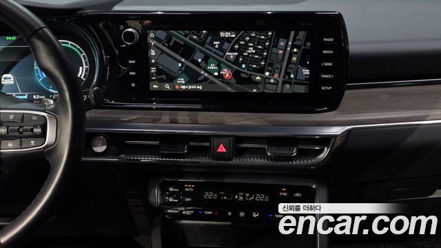 Kia K5 2023 — photo 26