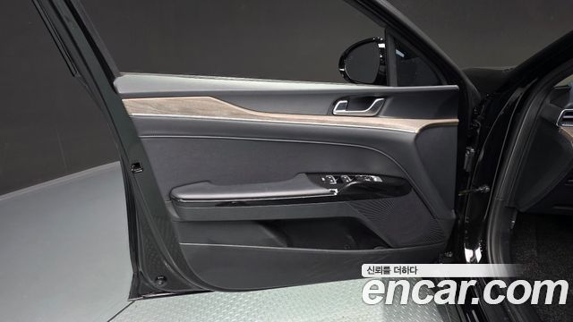 Kia K5 2023 — photo 14