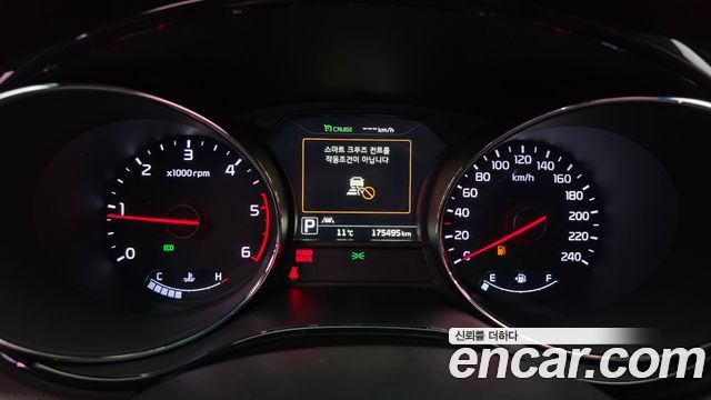 Kia Canival 2018 — photo 11