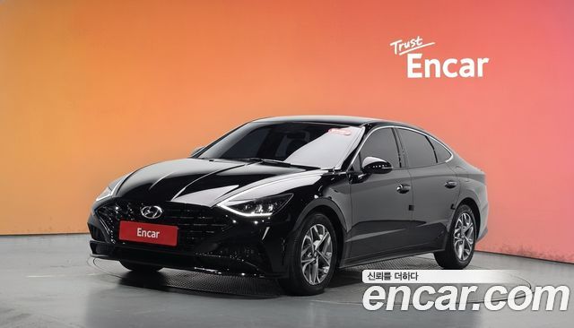 Hyundai Sonata 2022 — photo 1