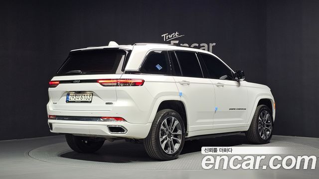 Jeep Cherokee 2023 — photo 2