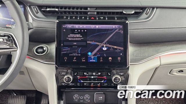Jeep Cherokee 2023 — photo 24
