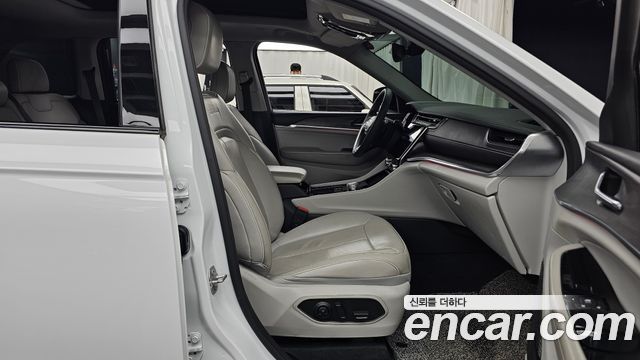 Jeep Cherokee 2023 — photo 16