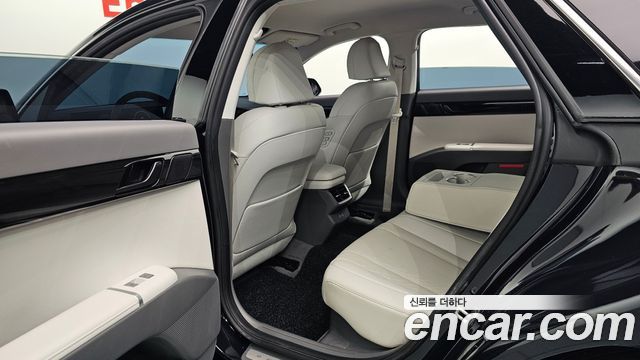 Hyundai Grandeur 2023 — photo 16
