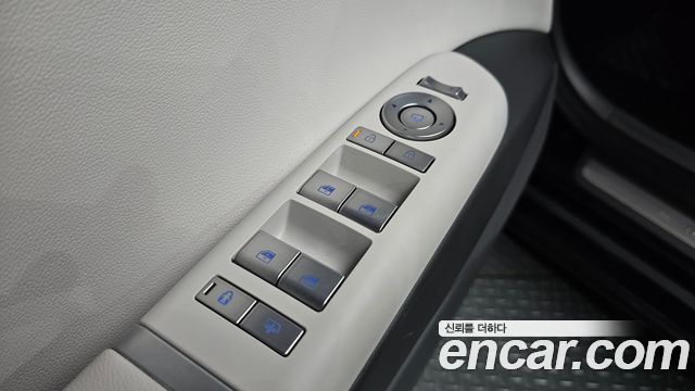 Hyundai Grandeur 2023 — photo 28