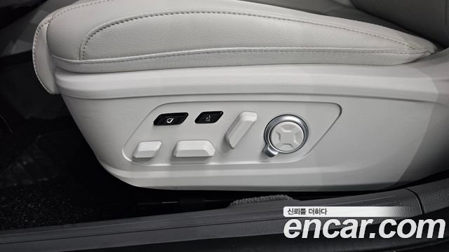 Hyundai Grandeur 2023 — photo 30
