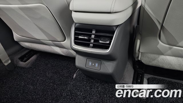 Hyundai Grandeur 2023 — photo 38