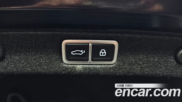 Hyundai Grandeur 2023 — photo 39