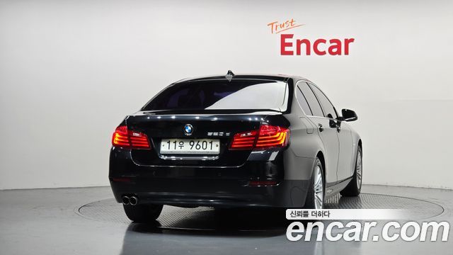BMW 5-Series 2015 — photo 4