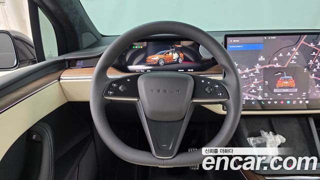 Tesla Model X 2026 — photo 18