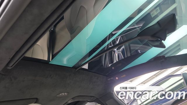 Tesla Model X 2026 — photo 23