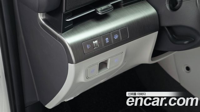 Hyundai Kona 2023 — photo 28