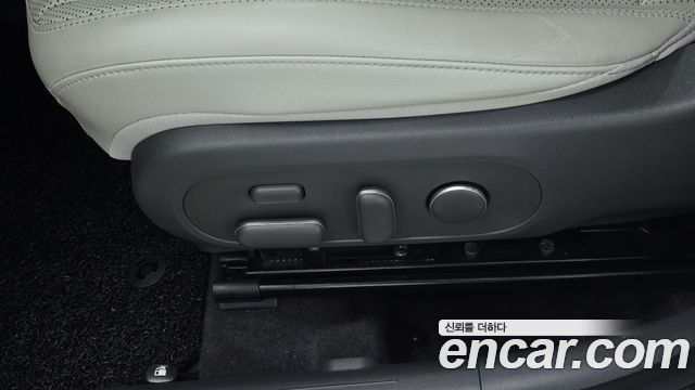Hyundai Kona 2023 — photo 32