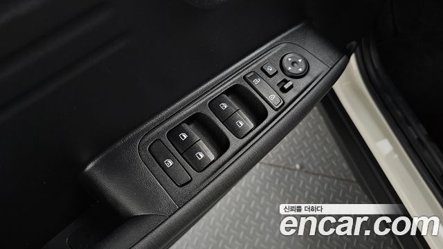 Hyundai Casper 2023 — photo 28