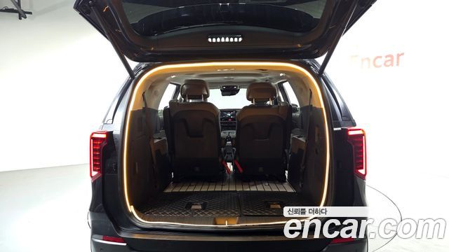 Kia Canival 2025 — photo 19