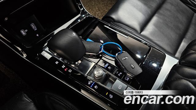 Kia K7 2020 — photo 12