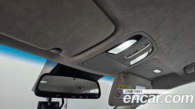 Kia K7 2020 — photo 22