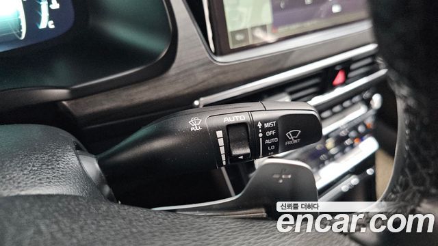Kia K7 2020 — photo 27