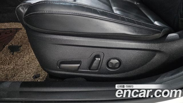 Kia K7 2020 — photo 30