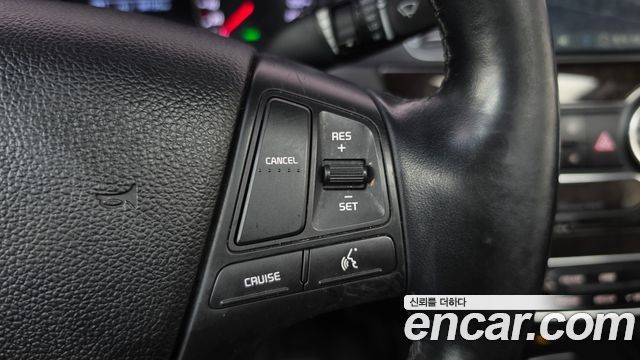 Kia K7 2013 — photo 25